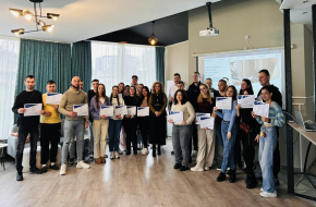 Студенти по туризъм в БДУ се запознаха с новите модели в хотелските продажби по време на специализиран уъркшоп